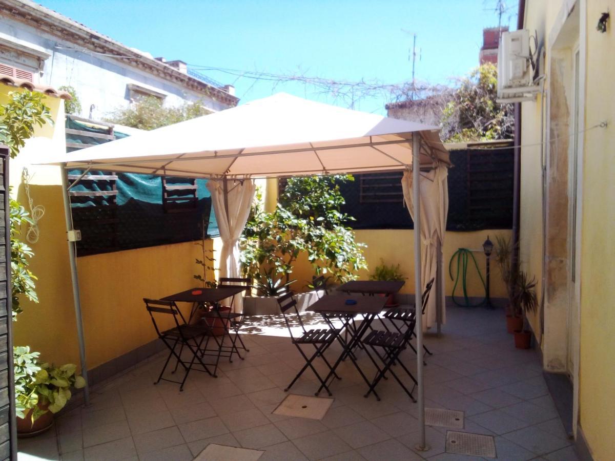 B&B Scirocco D'Africa Катания Экстерьер фото